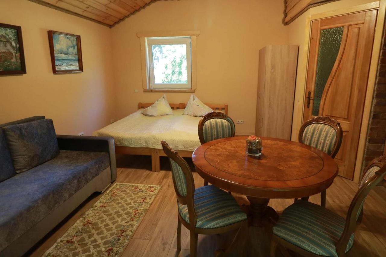 Namelis Nr 1 Adeles Sodyba Sturmai Exteriér fotografie
